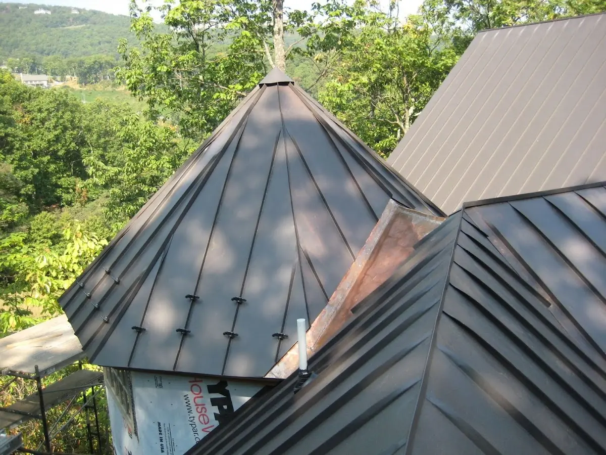 Professional Shingle Replacement & Repair by Craftsman Roofing in Dos Palos